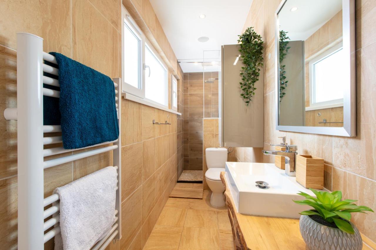 Le Green St Leon : Lit Queen Size * Wifi * Ideal Couple كولمار المظهر الخارجي الصورة